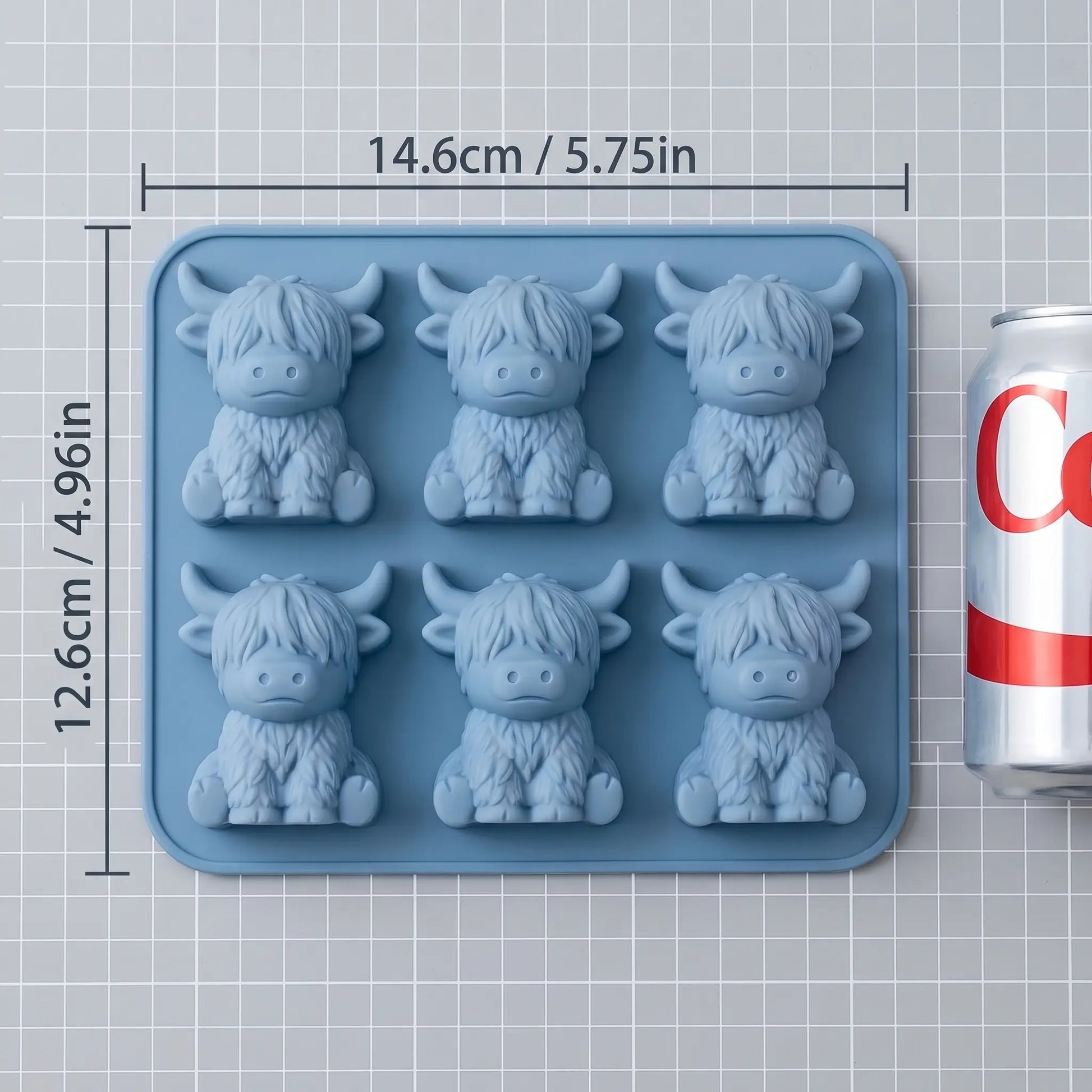 Mini Highland Cow Ice Cube Mold - 3D Cute Silicone Ice Cube Trays Perfect for Whiskey Cocktails Parties & Gift Giving