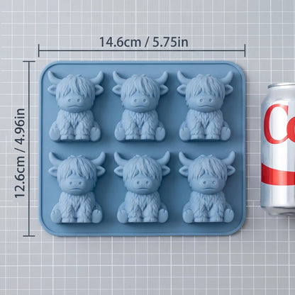 Mini Highland Cow Ice Cube Mold - 3D Cute Silicone Ice Cube Trays Perfect for Whiskey Cocktails Parties & Gift Giving
