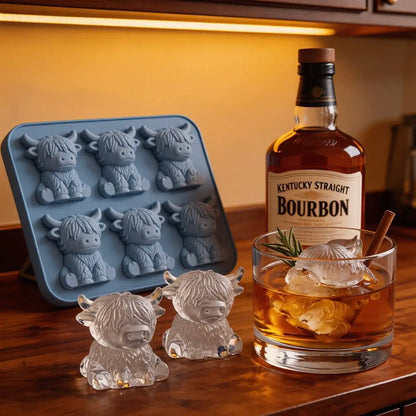 Mini Highland Cow Ice Cube Mold - 3D Cute Silicone Ice Cube Trays Perfect for Whiskey Cocktails Parties & Gift Giving